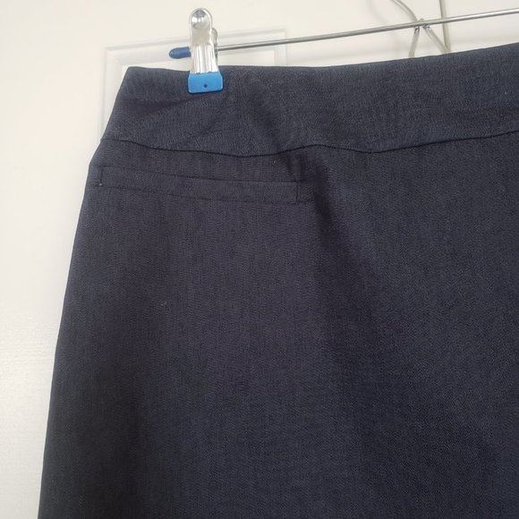 Merona Navy Pencil Skirt - Size 10 - Denim pattern - Picture 4 of 8